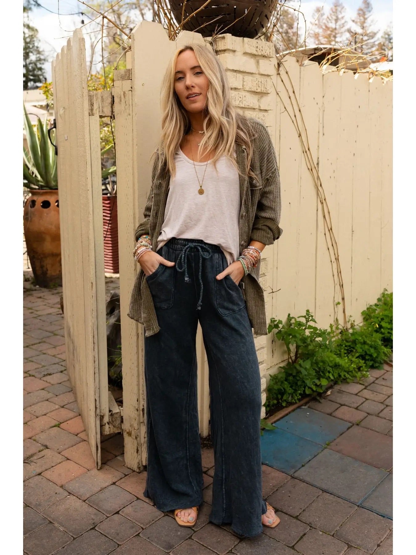 Relaxing Robin Wide Leg Pant